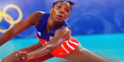 Regla Torres, Voleyball